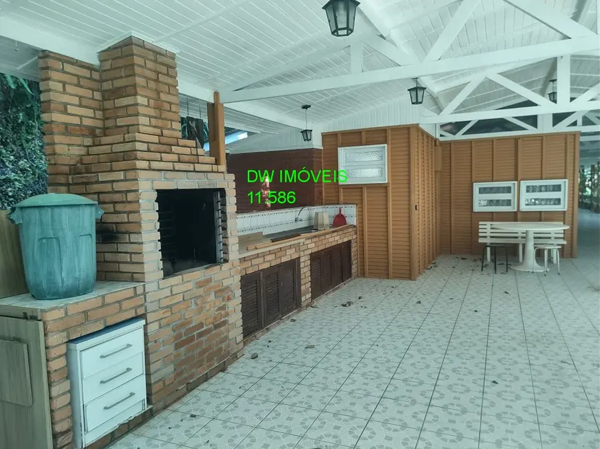 Foto 43 de Chácara à venda, 250m2 em Juquitiba - SP