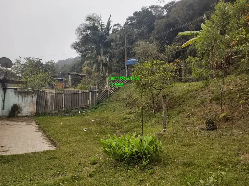 Foto 5 de Chácara com 3 quartos à venda, 200m2 em Juquitiba - SP