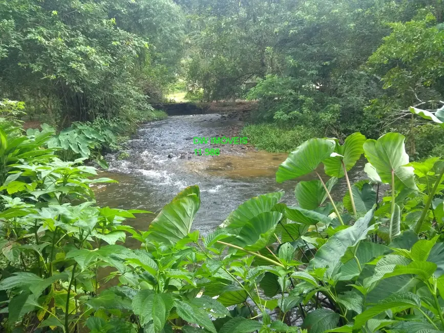 Foto 1 de Chácara com 2 quartos à venda, 100m2 em Miracatu - SP