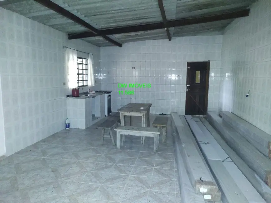 Foto 9 de Chácara com 4 quartos à venda, 150m2 em Juquitiba - SP