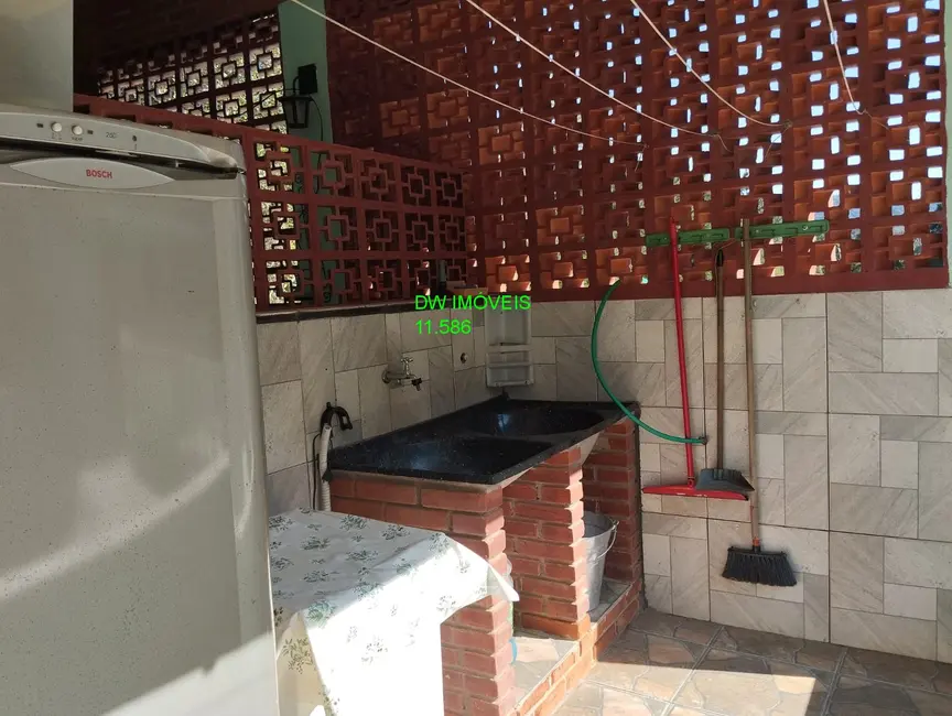 Foto 4 de Sítio / Rancho com 2 quartos à venda, 250m2 em Juquitiba - SP