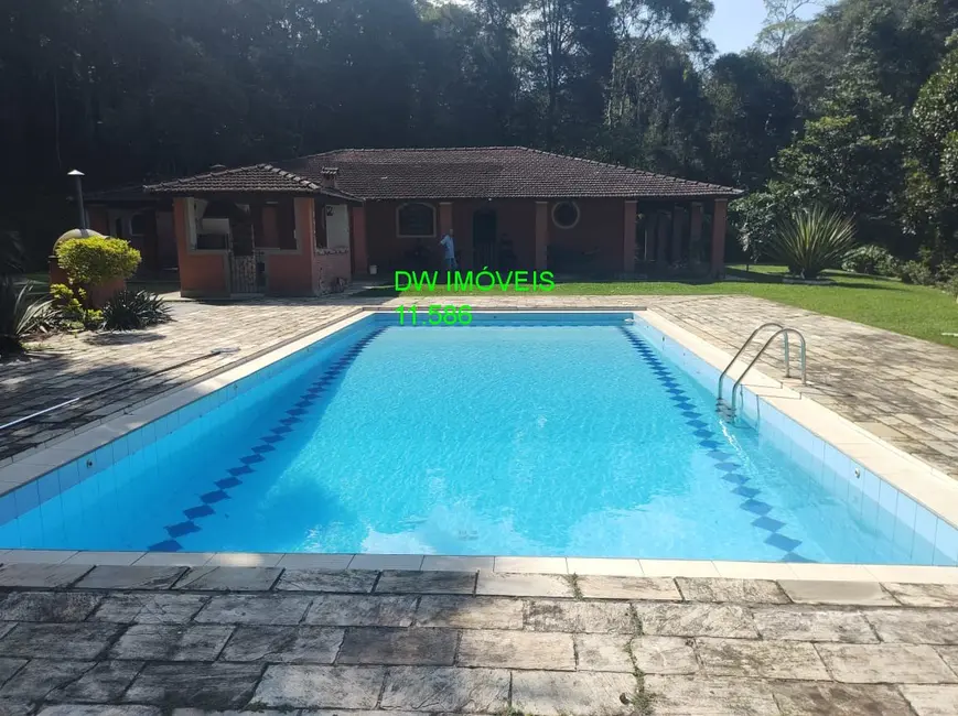 Foto 1 de Chácara com 3 quartos à venda, 450m2 em Juquitiba - SP