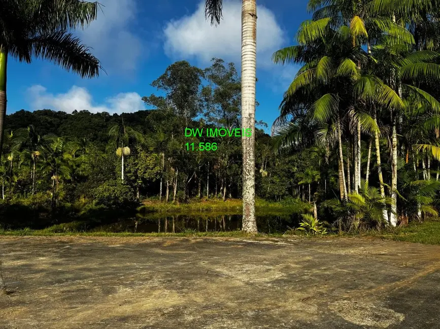 Foto 2 de Sítio / Rancho com 2 quartos à venda, 250m2 em Juquia - SP