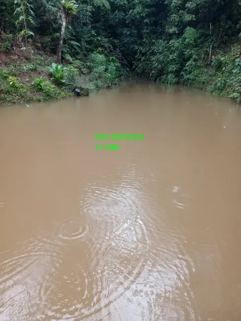Foto 1 de Chácara com 2 quartos à venda, 180m2 em Juquitiba - SP