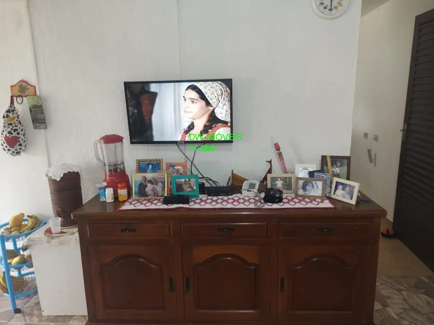 Foto 2 de Casa com 2 quartos à venda, 150m2 em Juquitiba - SP