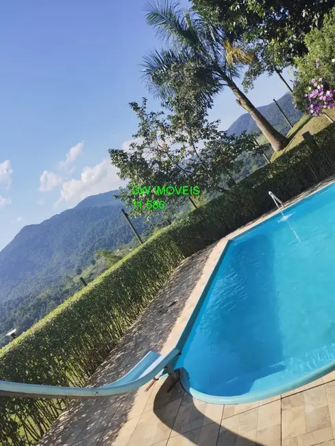 Foto 2 de Sítio / Rancho com 3 quartos à venda, 200m2 em Miracatu - SP