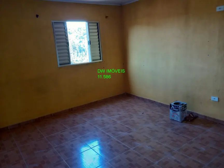 Foto 2 de Casa com 2 quartos à venda, 100m2 em Barnabés, Juquitiba - SP