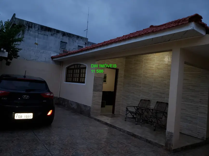 Foto 8 de Casa com 2 quartos à venda, 250m2 em Peruibe - SP