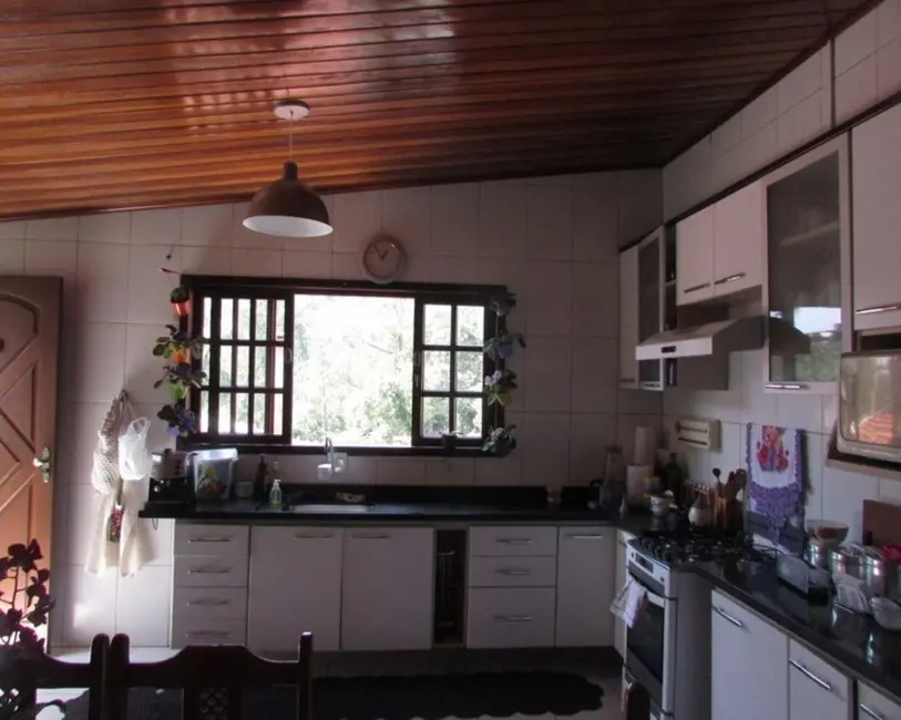 Foto 8 de Casa com 1 quarto à venda, 250m2 em Palmeiras, Juquitiba - SP