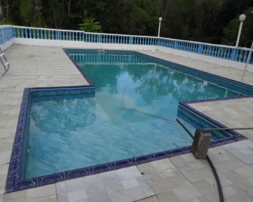 Foto 8 de Chácara com 5 quartos para alugar em Juquitiba - SP