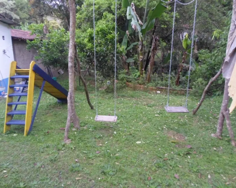 Foto 4 de Chácara com 5 quartos para alugar em Juquitiba - SP