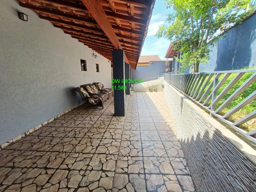 Foto 2 de Casa com 2 quartos à venda, 250m2 em Palmeiras, Juquitiba - SP