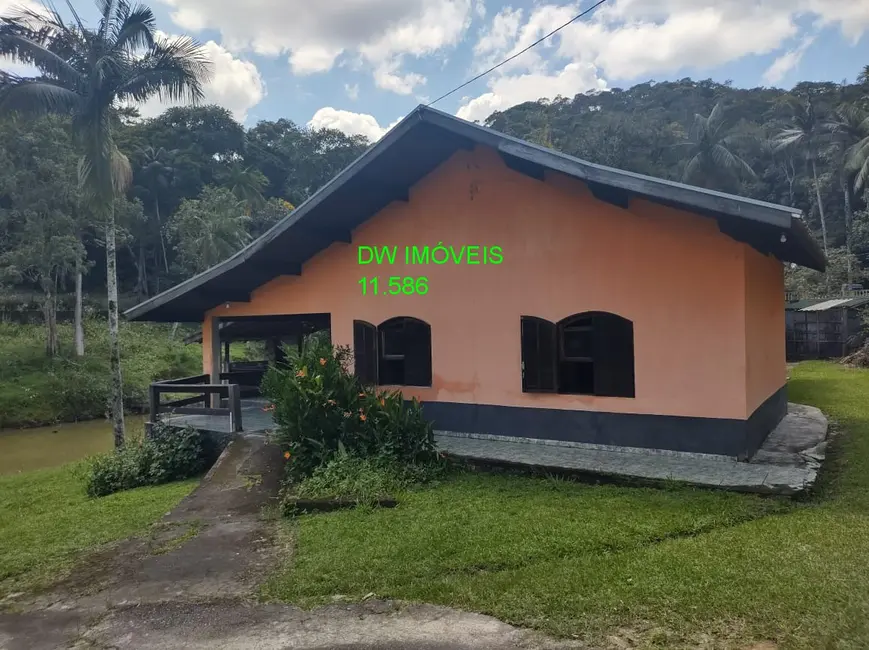 Foto 8 de Sítio / Rancho com 4 quartos à venda, 450m2 em Juquitiba - SP