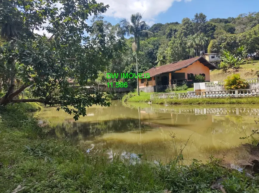 Foto 5 de Sítio / Rancho com 4 quartos à venda, 450m2 em Juquitiba - SP