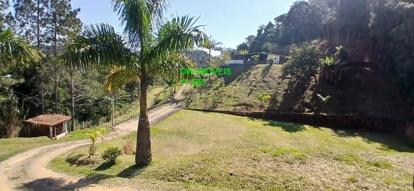 Foto 5 de Sítio / Rancho com 2 quartos à venda, 200m2 em Miracatu - SP