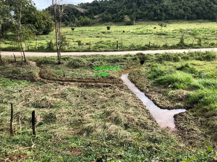 Foto 2 de Terreno / Lote à venda, 10000m2 em Miracatu - SP