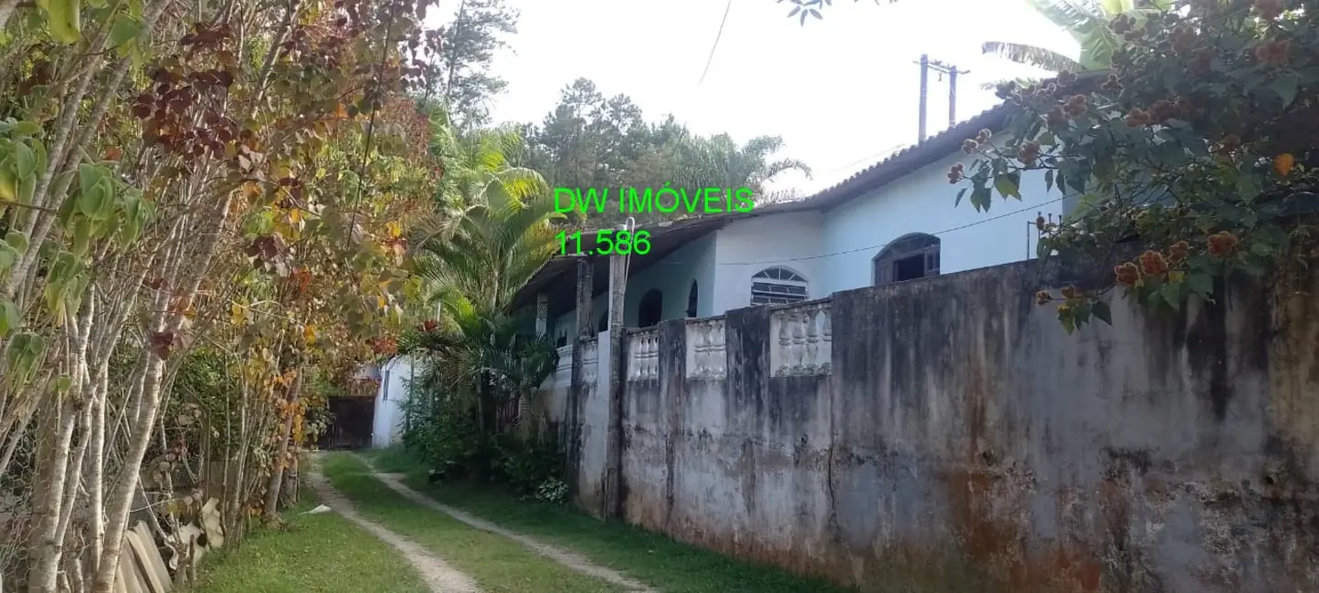 Foto 1 de Casa com 2 quartos à venda, 200m2 em Juquitiba - SP