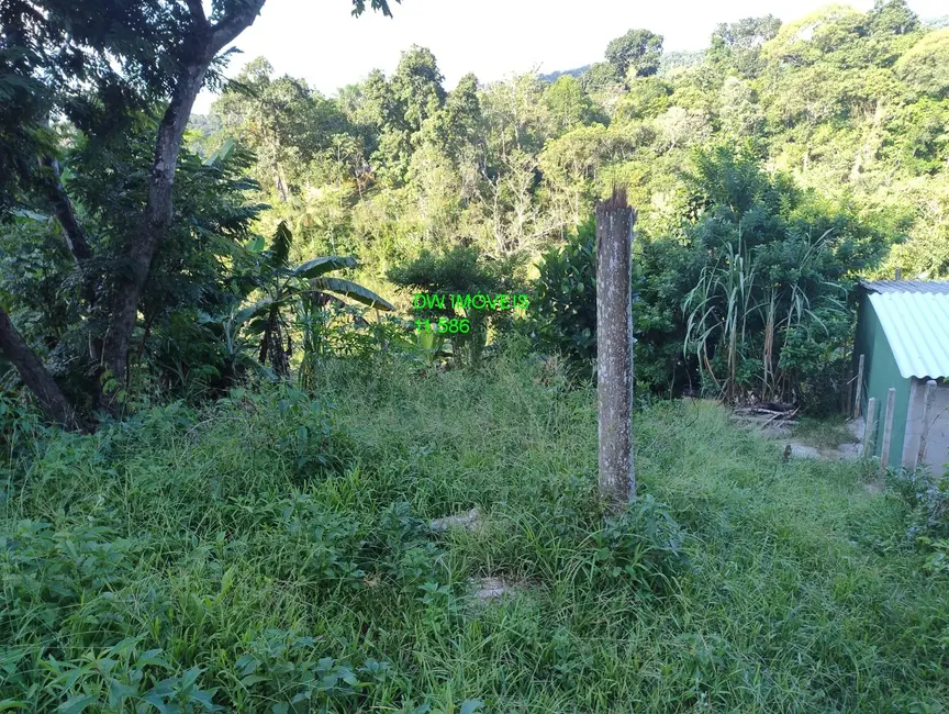 Foto 2 de Chácara com 2 quartos à venda, 100m2 em Miracatu - SP