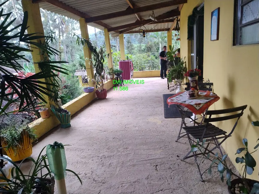 Foto 4 de Chácara com 2 quartos à venda, 190m2 em Pedro De Toledo - SP