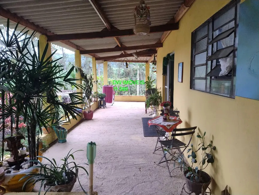 Foto 1 de Chácara com 2 quartos à venda, 190m2 em Pedro De Toledo - SP