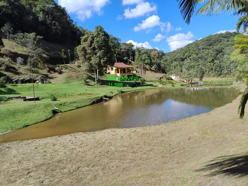 Foto 1 de Sítio / Rancho com 2 quartos à venda, 500m2 em Juquitiba - SP