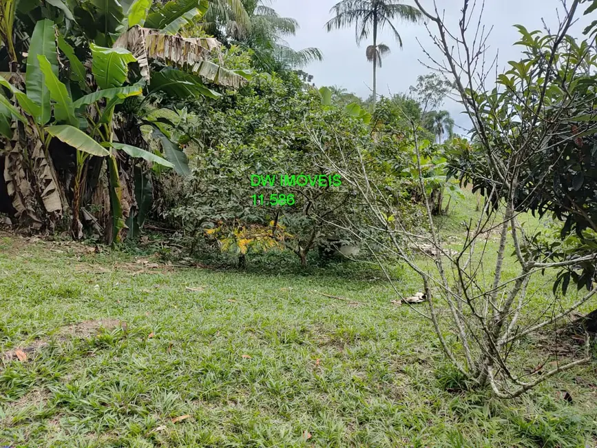 Foto 5 de Sítio / Rancho com 2 quartos à venda, 100m2 em Miracatu - SP
