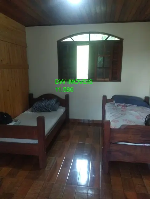 Foto 32 de Chácara à venda, 200m2 em Juquitiba - SP