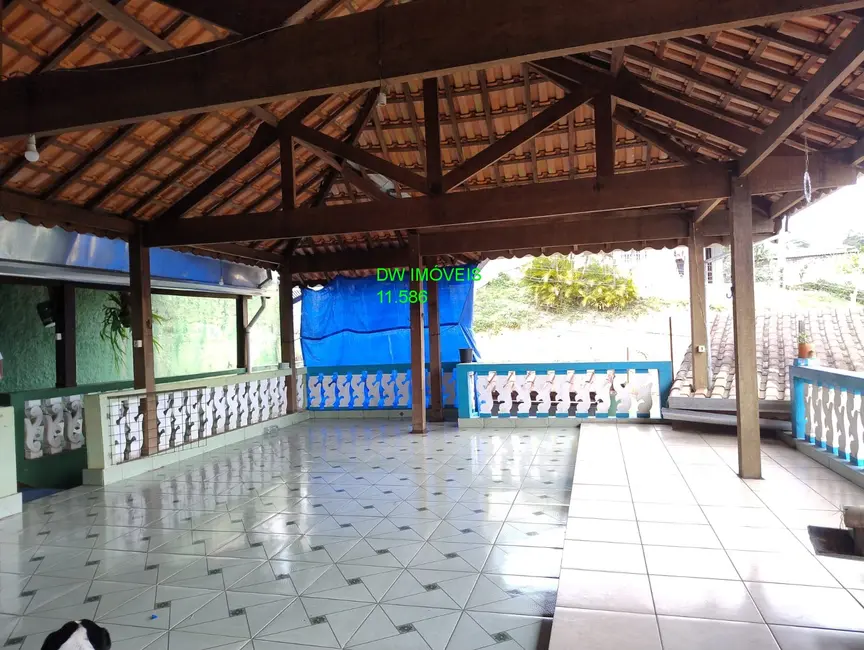 Foto 3 de Casa com 2 quartos à venda, 200m2 em Juquitiba - SP