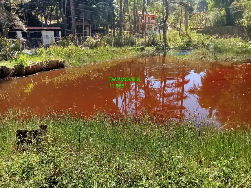 Foto 1 de Sítio / Rancho com 1 quarto à venda e para alugar, 250m2 em Juquitiba - SP