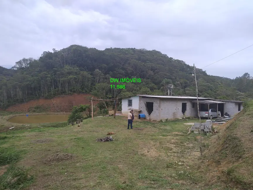 Foto 3 de Chácara com 3 quartos à venda, 150m2 em Juquitiba - SP
