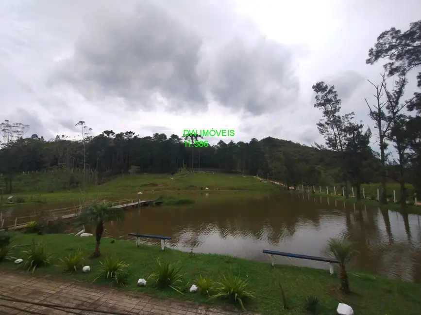 Foto 1 de Chácara com 3 quartos à venda, 400m2 em Juquitiba - SP