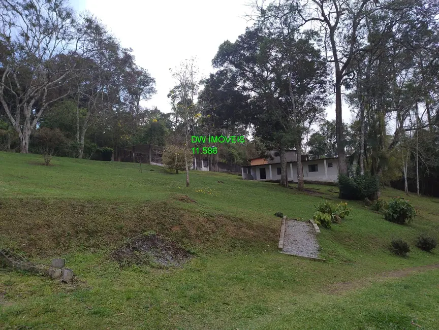 Foto 3 de Chácara com 3 quartos à venda, 300m2 em Juquitiba - SP