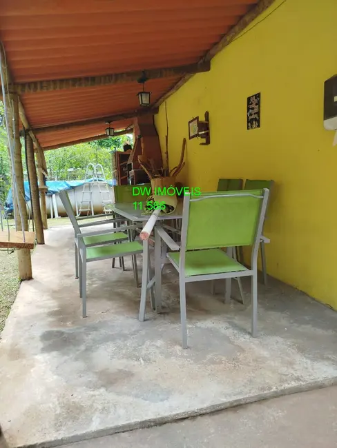 Foto 4 de Chácara com 2 quartos à venda, 150m2 em Juquitiba - SP