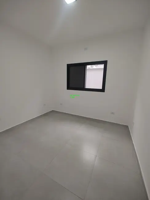 Foto 4 de Casa com 1 quarto à venda, 180m2 em Peruibe - SP