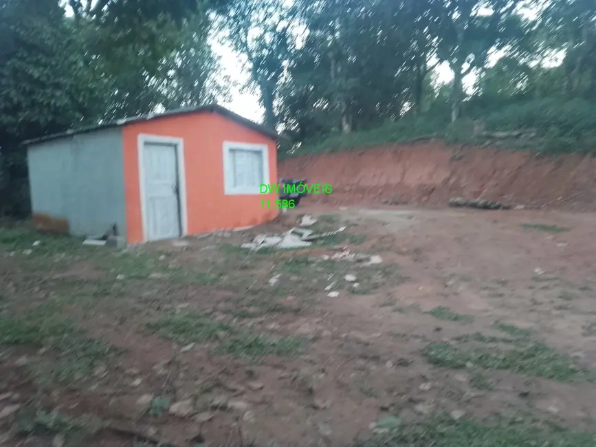 Foto 4 de Chácara com 1 quarto à venda, 80m2 em Miracatu - SP