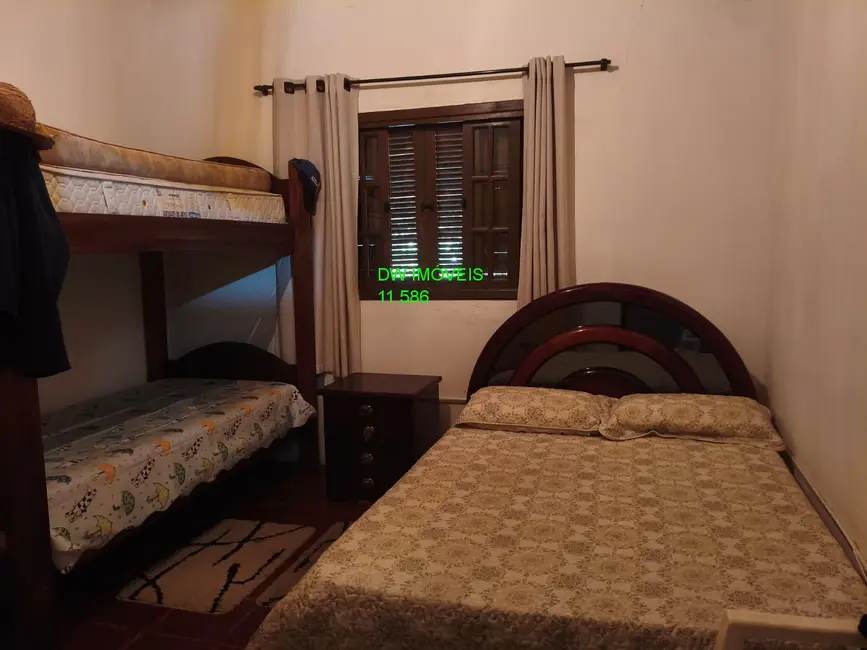 Foto 3 de Chácara com 3 quartos à venda, 500m2 em Juquitiba - SP