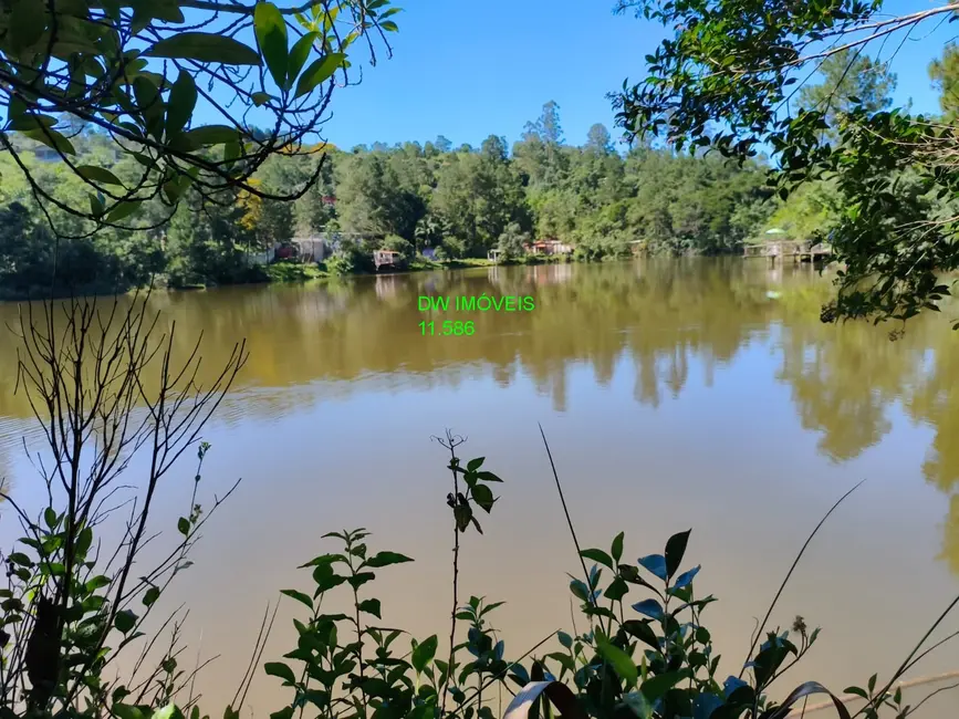 Foto 1 de Chácara com 3 quartos à venda, 150m2 em Juquitiba - SP