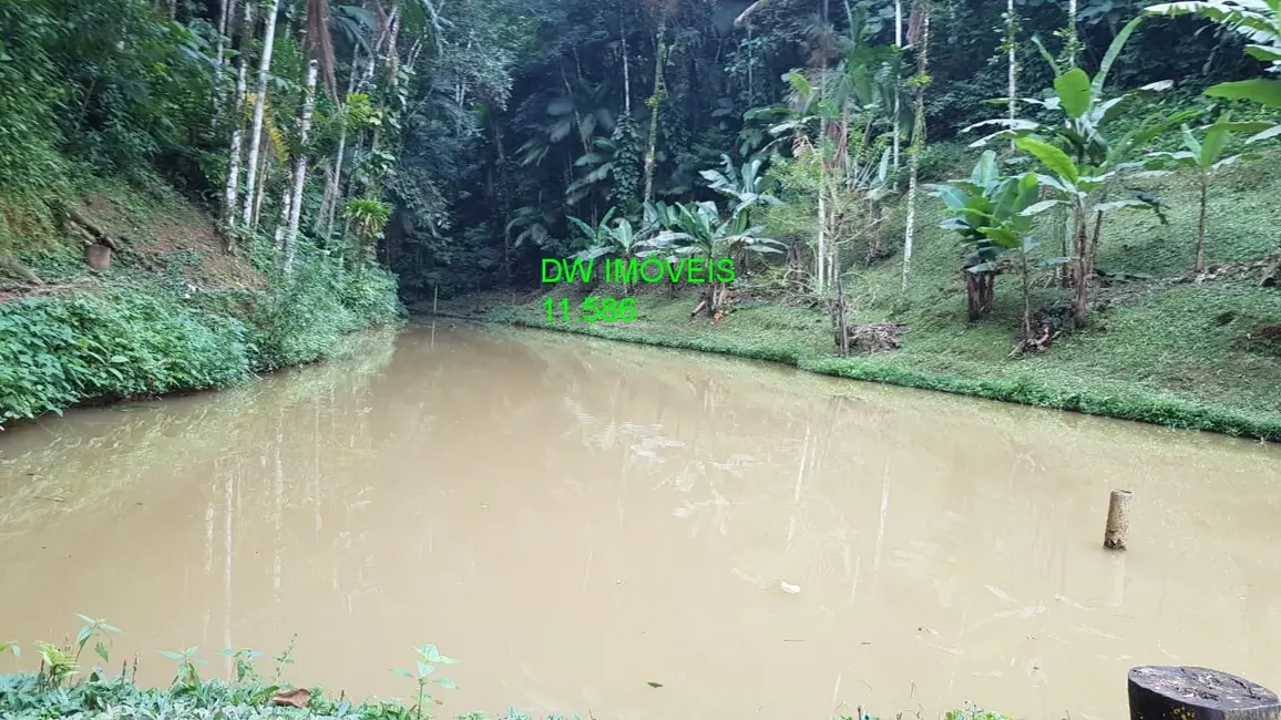 Foto 1 de Sítio / Rancho com 2 quartos à venda, 200m2 em Miracatu - SP
