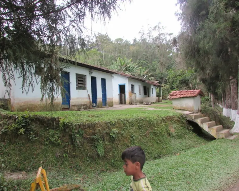 Foto 2 de Sítio / Rancho com 2 quartos à venda, 145200m2 em Juquitiba - SP