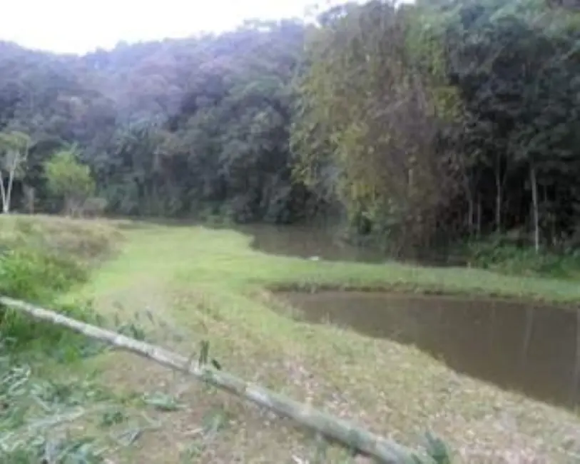 Foto 9 de Sítio / Rancho com 4 quartos à venda, 3000m2 em Juquitiba - SP
