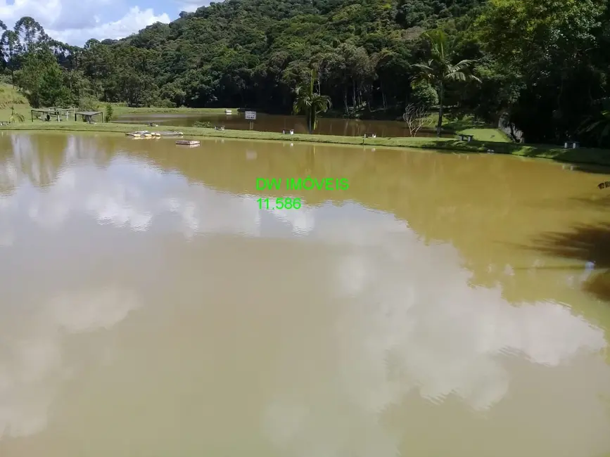 Foto 6 de Sítio / Rancho com 3 quartos à venda, 250m2 em Juquitiba - SP