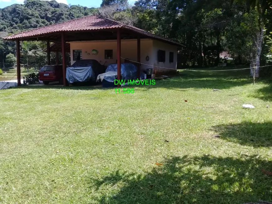 Foto 2 de Sítio / Rancho com 3 quartos à venda, 250m2 em Juquitiba - SP