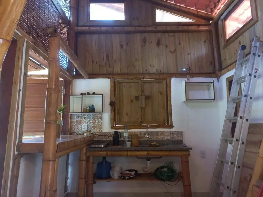 Casa com 2 quartos à venda, 360m2 em Centro, Urucuca - BA - imagem 8 Foto 8 de Casa com 2 quartos à venda, 360m2 em Centro, Urucuca - BA