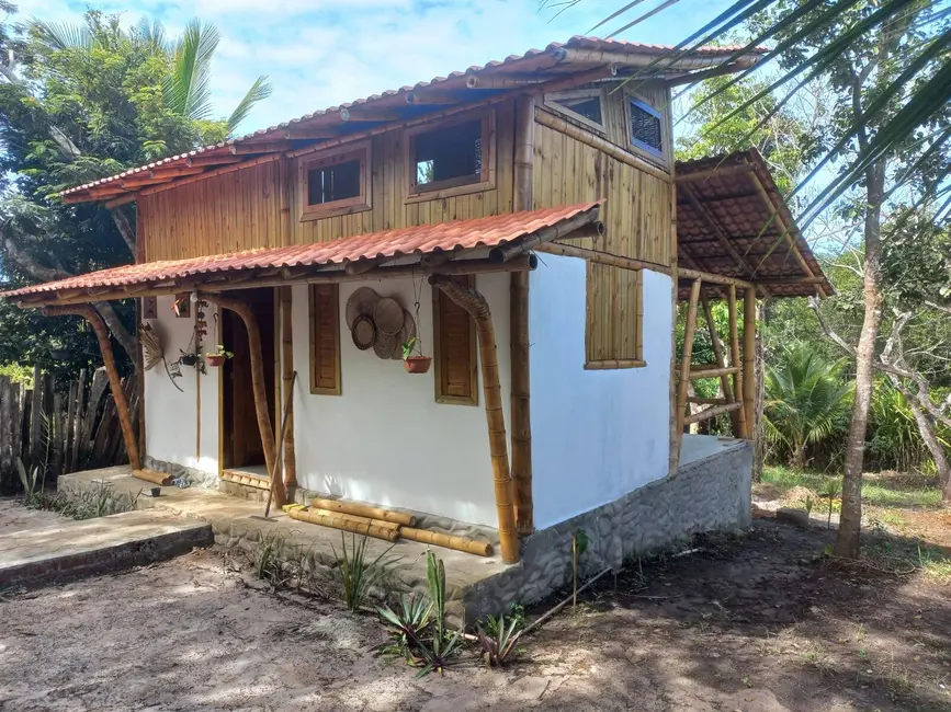 Casa com 2 quartos à venda, 360m2 em Centro, Urucuca - BA - imagem 1 Foto 1 de Casa com 2 quartos à venda, 360m2 em Centro, Urucuca - BA
