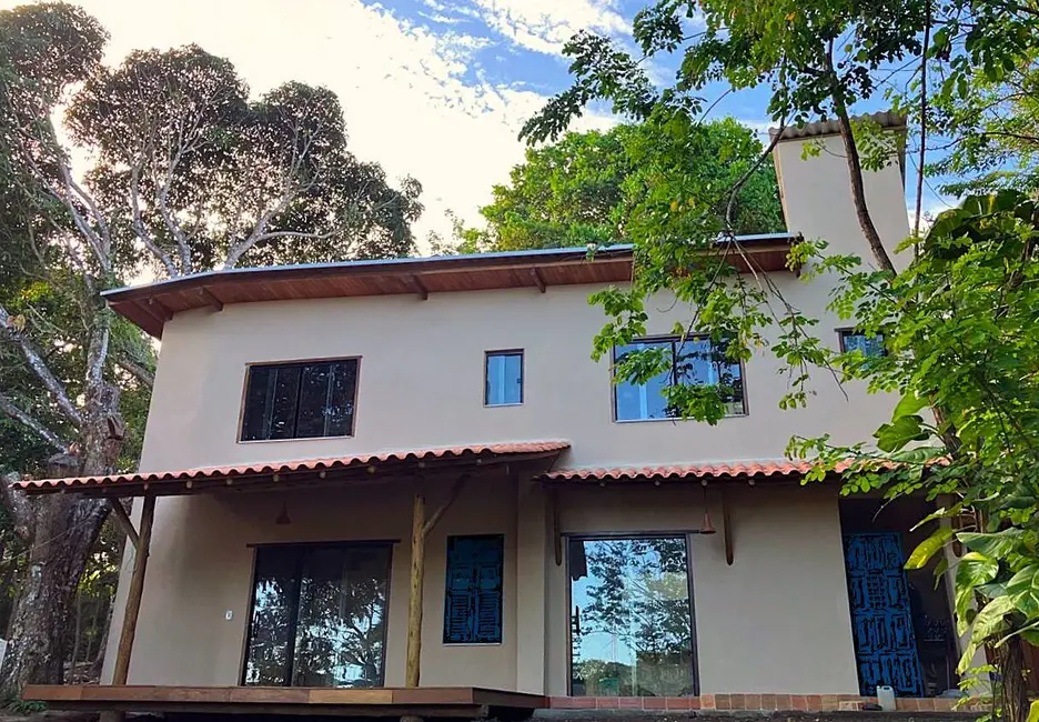 Foto 1 de Casa com 2 quartos à venda, 373m2 em Urucuca - BA