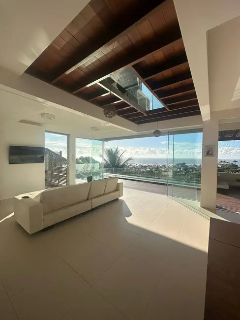 Casa com 4 quartos à venda e para alugar em Nossa Senhora da Vitória, Ilheus - BA - imagem 5 Foto 5 de Casa com 4 quartos à venda e para alugar em Nossa Senhora da Vitória, Ilheus - BA