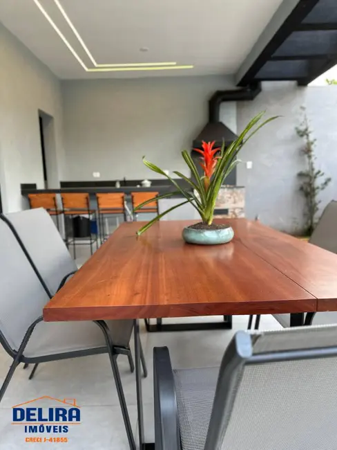 Foto 8 de Casa com 3 quartos à venda, 420m2 em Portão, Atibaia - SP