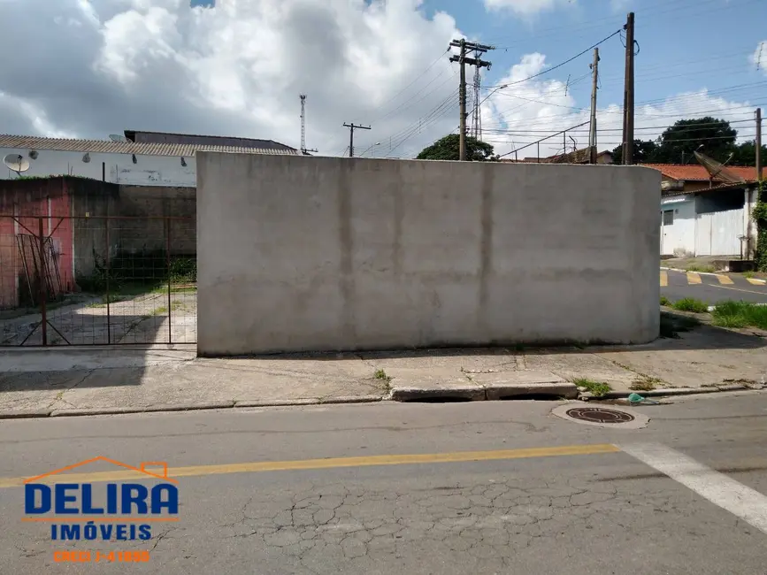 Foto 2 de Terreno / Lote à venda, 305m2 em Mairipora - SP