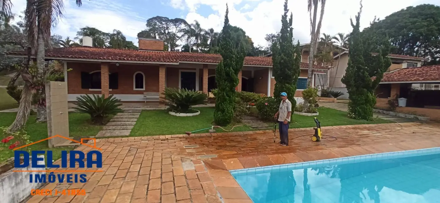 Foto 1 de Chácara com 4 quartos à venda, 4105m2 em Jardim Estância Brasil, Atibaia - SP