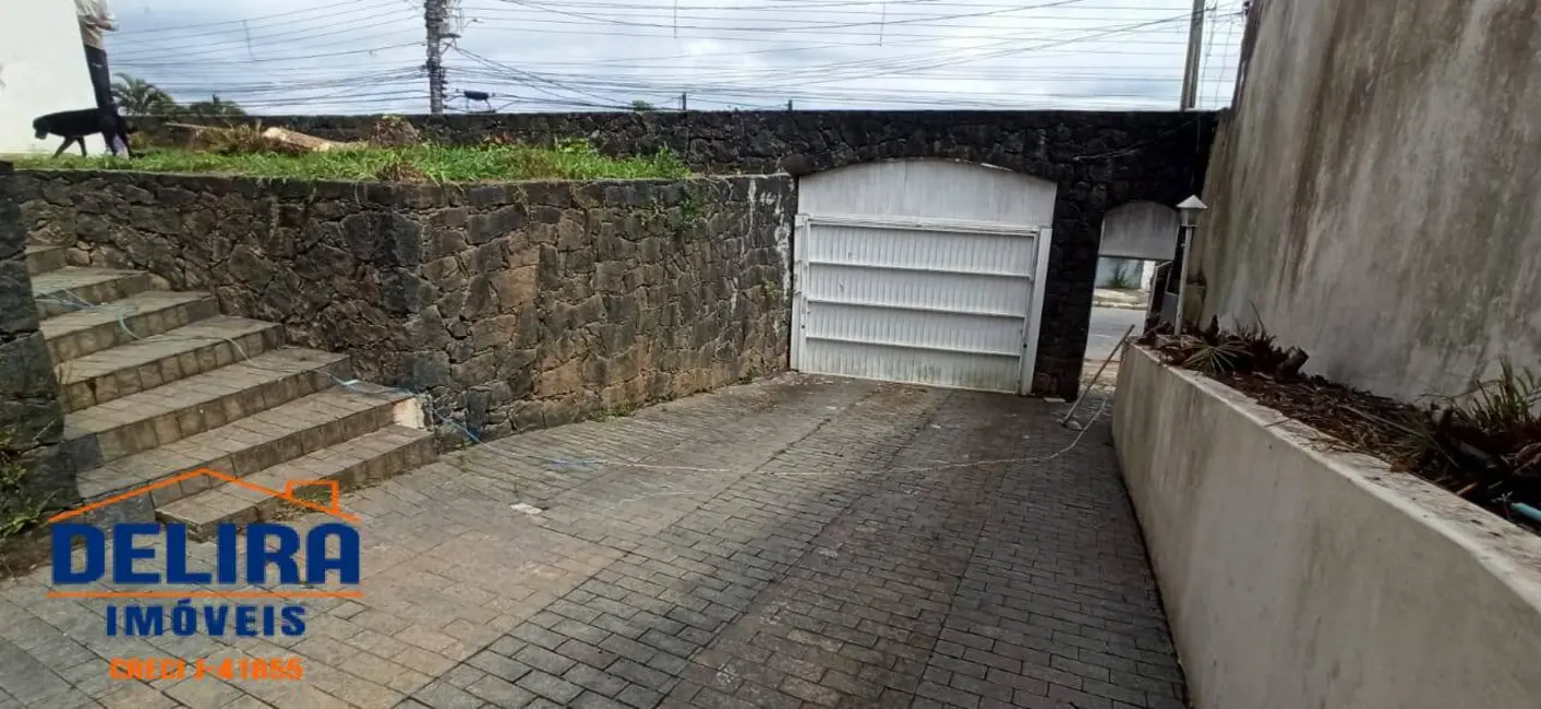 Foto 3 de Casa com 3 quartos à venda, 1300m2 em Mairipora - SP